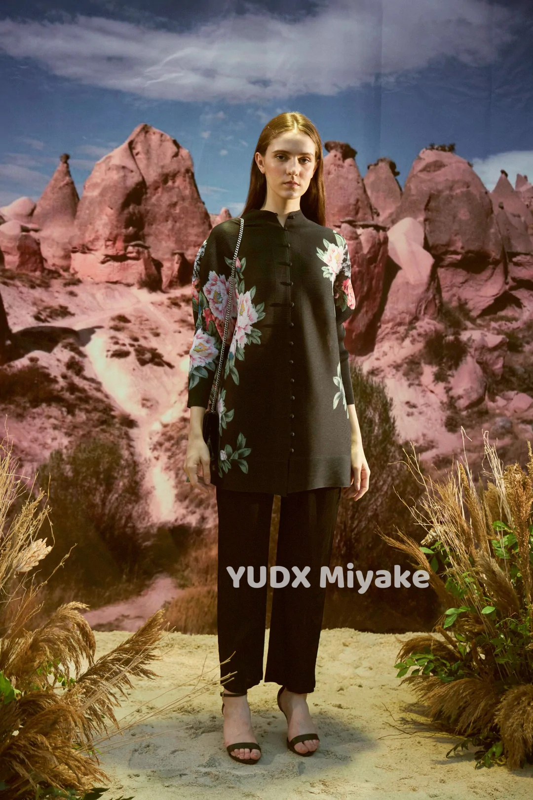 YUDX Miyake Pleated Floral Pri - đánh giá và giá Summer Days Clothing