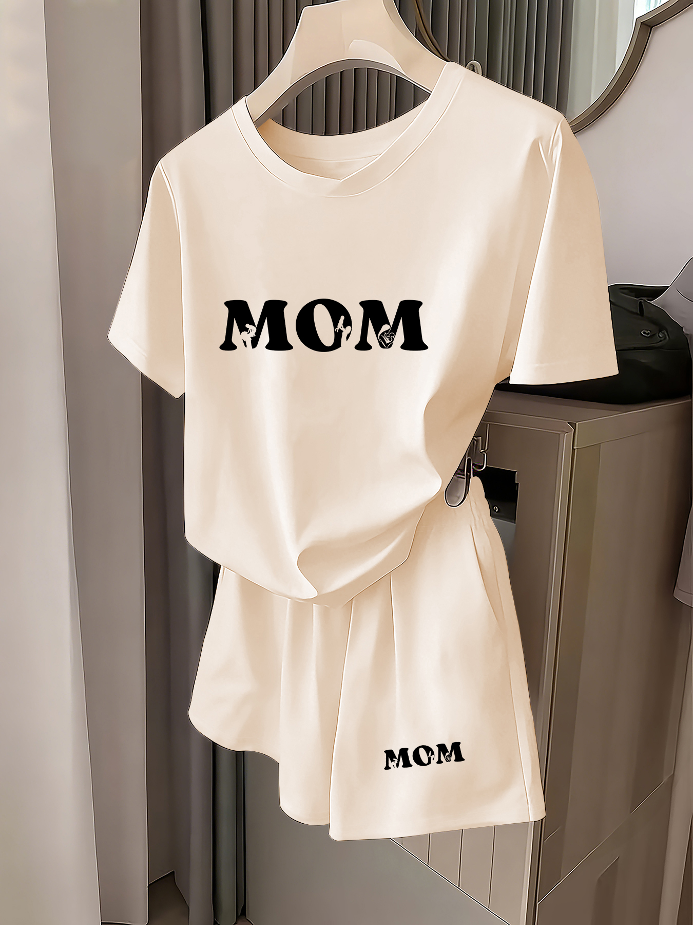 Women's Casual Outfit, a Must- - đánh giá và giá Summer Clothing Must Haves