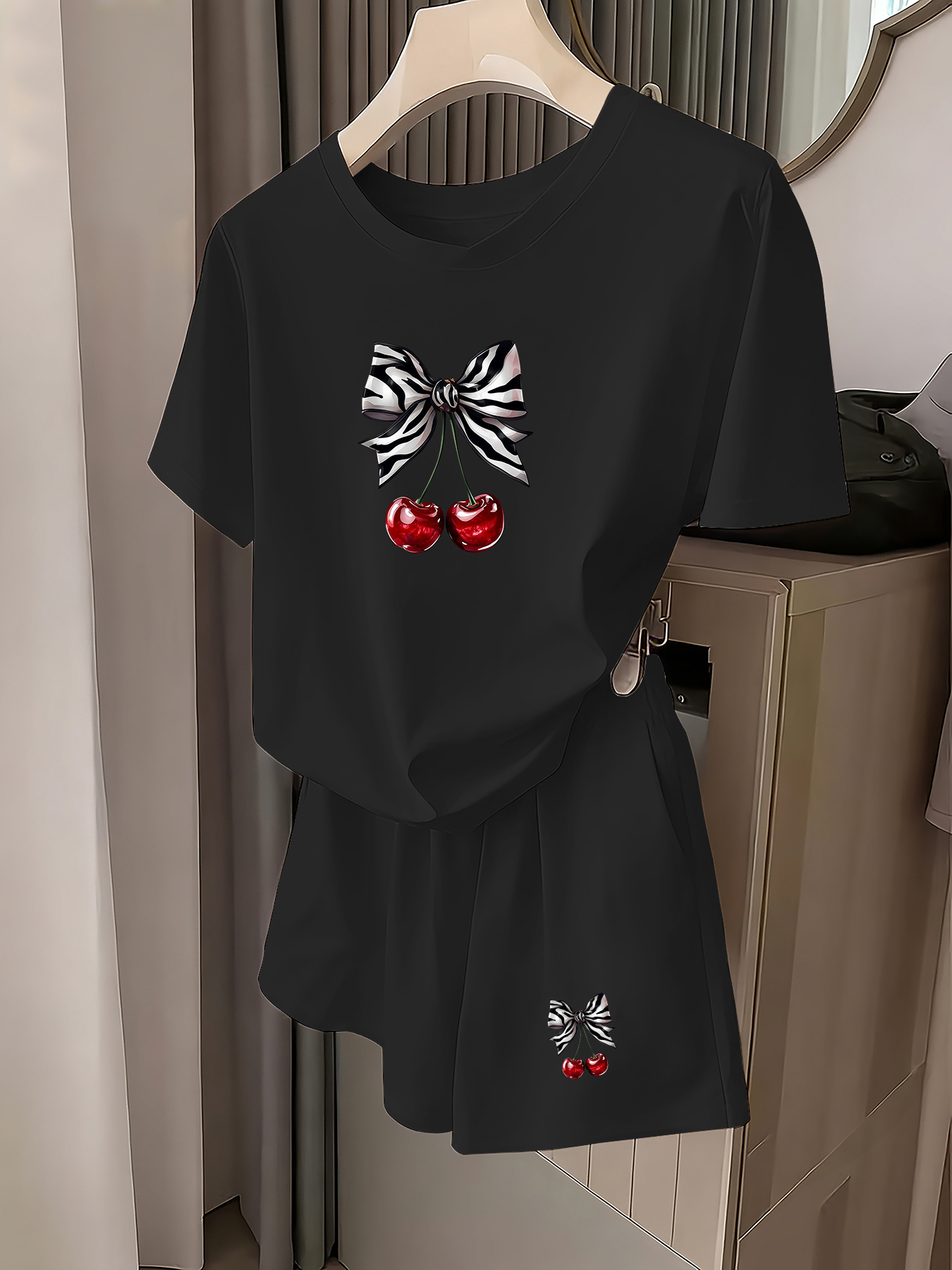 Women's Casual Outfit, a Must- - đánh giá và giá Summer Clothing Must Haves