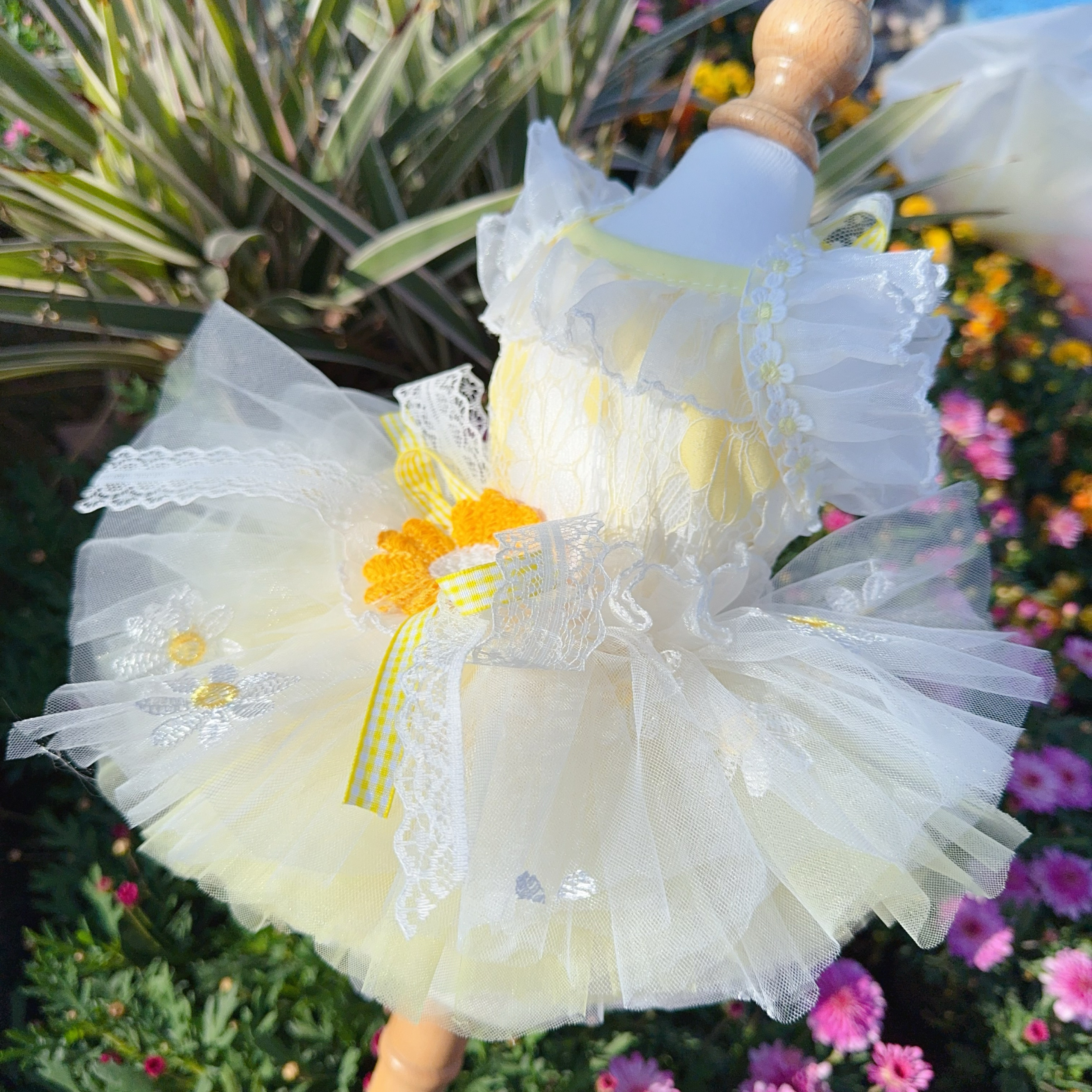 Summer Yellow Daisy Flower Pet - đánh giá và giá Soft Summer Yellow Clothing